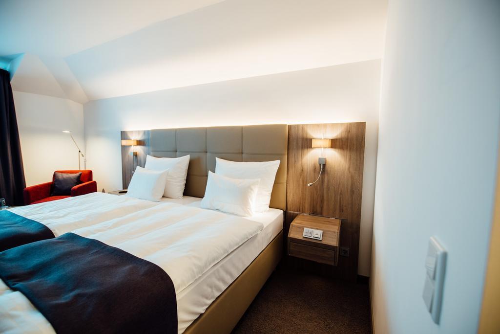Hotel Schmachtendorf Oberhausen  Exteriér fotografie